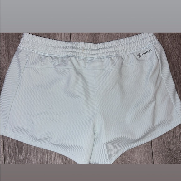 Adidas Women’s Size Medium Aeroready Shorts Light Blue Athletic EUC - Picture 4 of 6